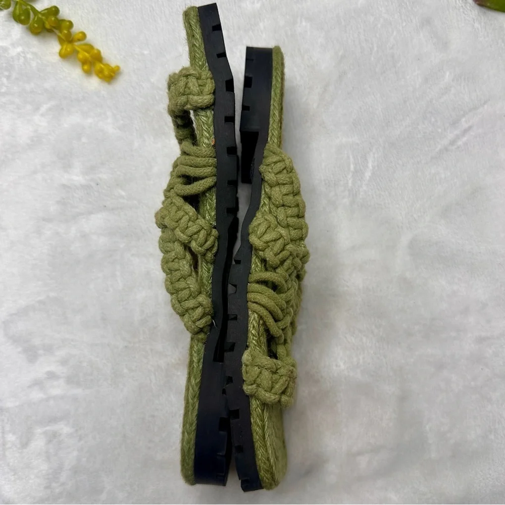 Free People Sandri Macrame Sandals in Olive Green Womens EU 37.5/ US 7